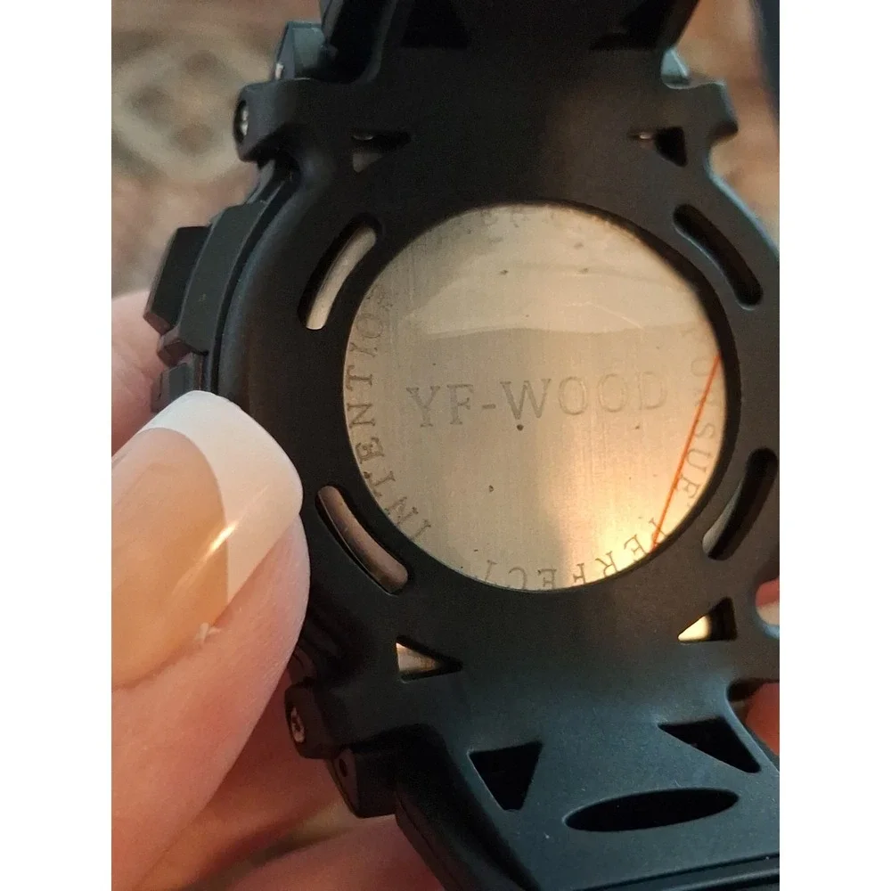 NIB YFWOOD Boys Digital Watch. Blk Silicone Band,Large #'s,Stopwatch,Alarm,Date.